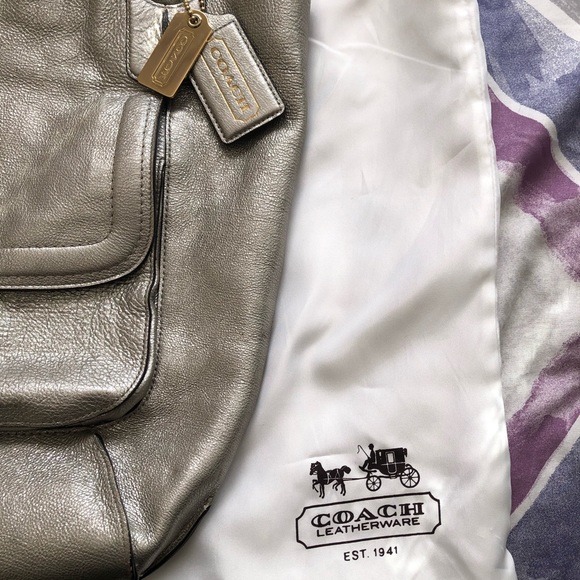 Coach Silver Shoulder Bag - Picture 2 of 12